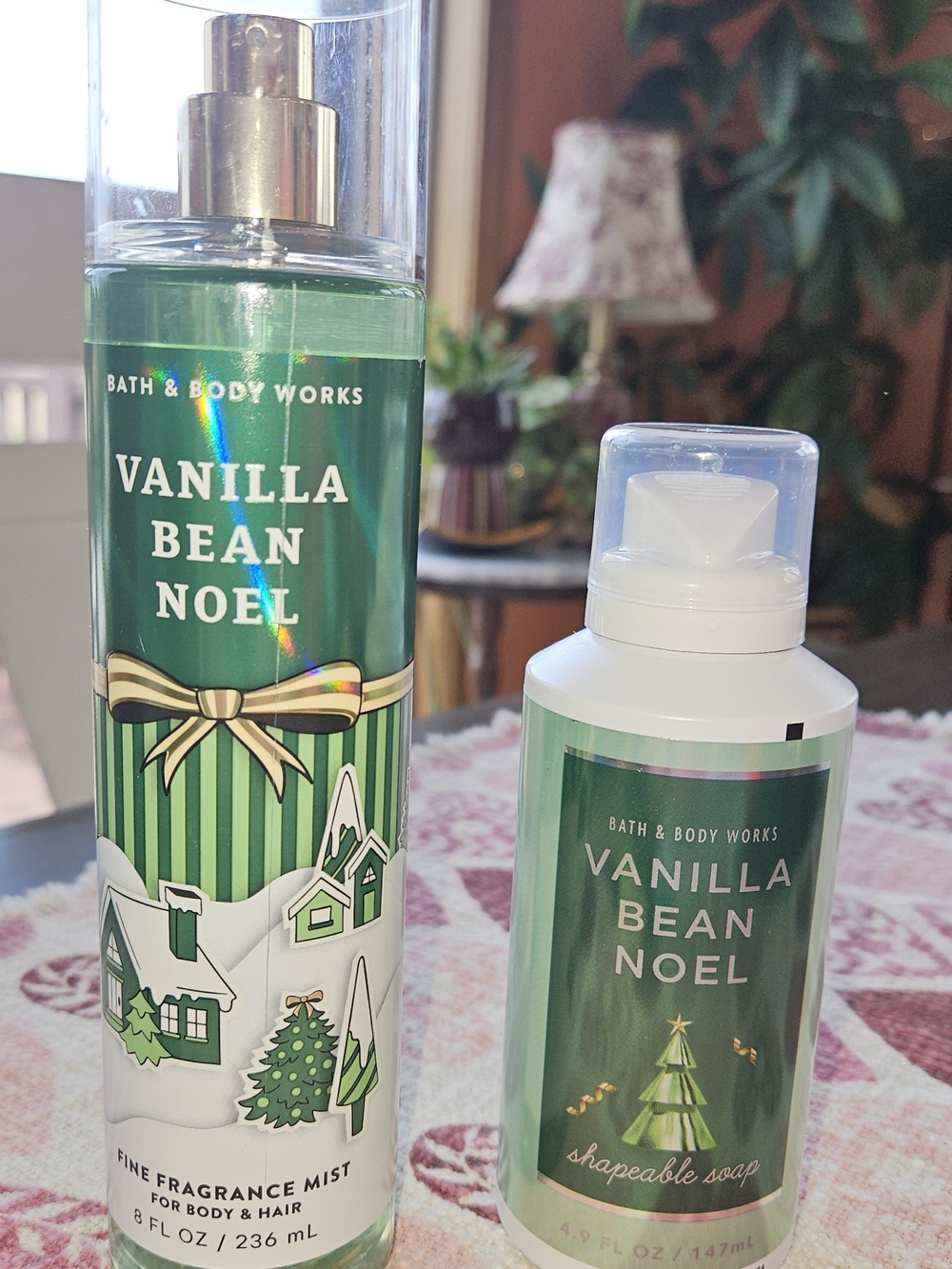 Set of 2 New Bath & Body Works Vanilla Bean Noel Shareable Soap & Fragrance Mist